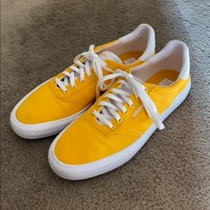 Adidas 3MC canvas yellow Men US size 9